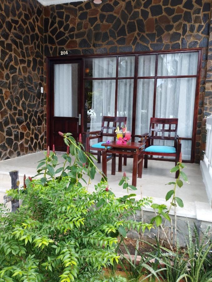 Ravenala Muine Resort Phan Thiet Exterior photo