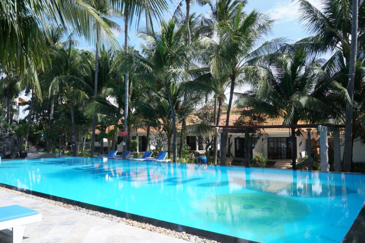 Ravenala Muine Resort Phan Thiet Exterior photo